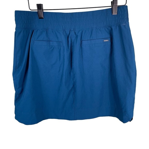 Orvis Women's Lightweight and Moisture Wicking Skort Blue Size Medium - Picture 2 of 6